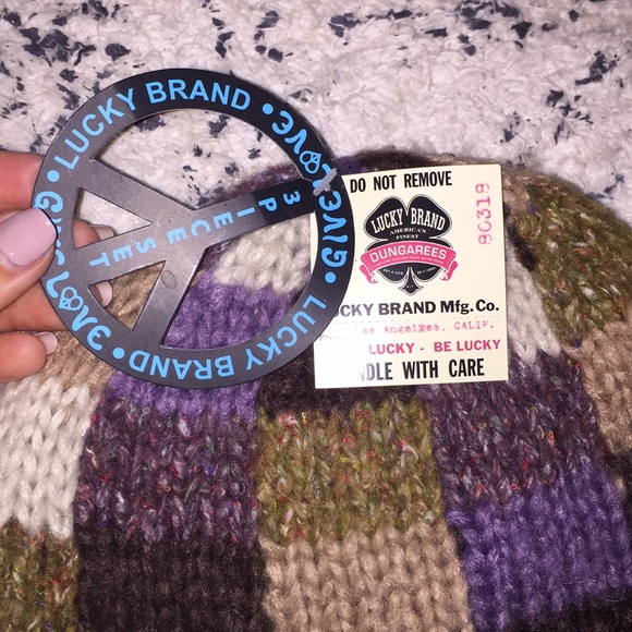 NWT Lucky Brand Checkered Knit Hat - Picture 2 of 5